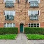 Flatzy - Quiet Sefton Park Luxury Apartment